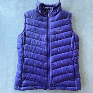 Marmot violet 800 fill down vest size women’s small EUC